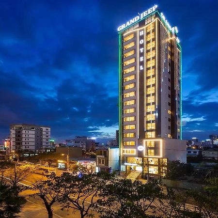 Grand Jeep Hotel Дананг Екстериор снимка